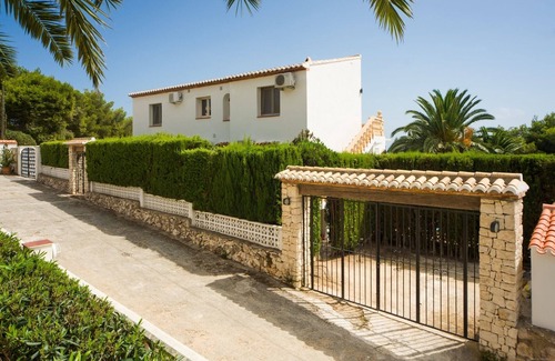 Balcon del Mar Villa | Luxury vacation home 8 pp sea view in authentic fishing village of Javea