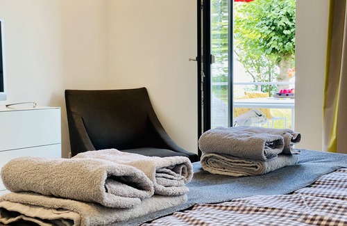 Sellin Apartment | Luxury vacation apartment "Küstenblick" in Villa Claire on the beach in Sellin
