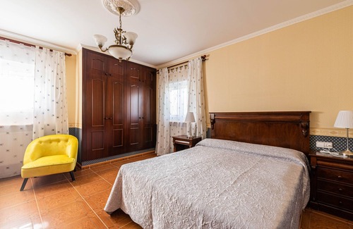 Sant Salvador Villa | "Luxury Villa 020" with Pool, Terrace & Wi-Fi