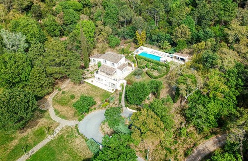 Cogolin Villa | Luxury Villa, 10km from St. Tropez With Heated Pool, Extensive Grounds and A/C