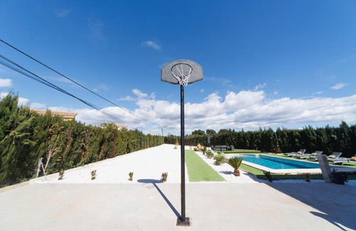 Lliria House | Luxury villa 20 minutes from Valencia