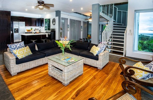 Manuel Antonio Villa | Luxury Villa, 4 King Beds, Ocean View, Private Pool Game Room Fully A/C