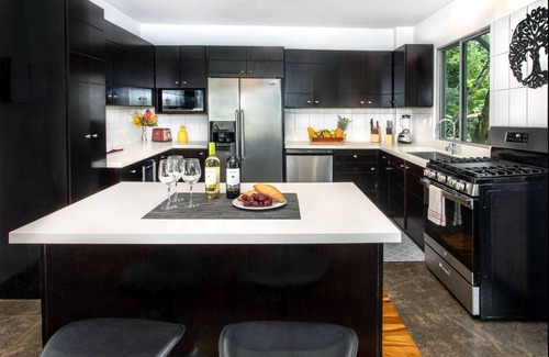 Manuel Antonio Villa | Luxury Villa, 4 King Beds, Ocean View, Private Pool Game Room Fully A/C