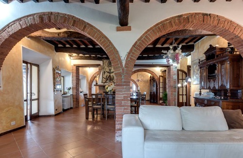 Santarello Villa | Luxury Villa for large group Private pool tennis court wedding Event Historical