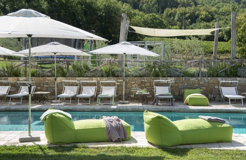 Radda in Chianti Villa | Luxury Villa in Tuscany for 10 People