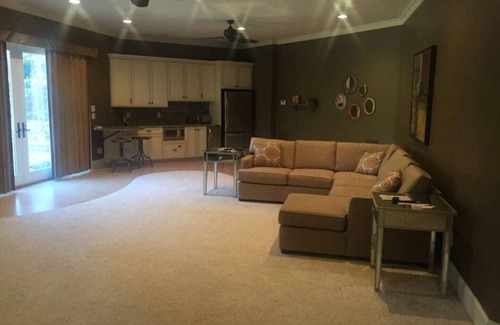 Raleigh Villa | LUXURY VILLA IN A LUXURIOUS NEIGHBORHOOD IN CARY/RALEIGH