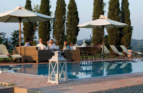 Peccioli House | Luxury Villa in Montelopio,Airco,Pool,children pool,Jacuzzi corner,Wi-Fi,sleep11