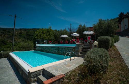 Pescia Villa | Luxury Villa in Tuscany - Casa di Nonnas