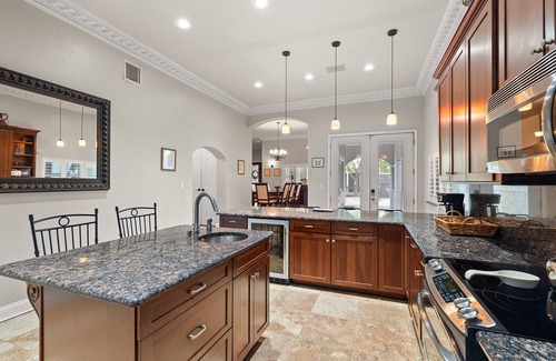 Tampa Villa | Luxury Villa Near the Water w/Private Pool