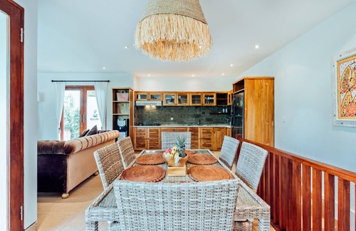 Tegal Mengkeb Villa | Luxury Villa Overlooking to River and Jungle - Indah 4