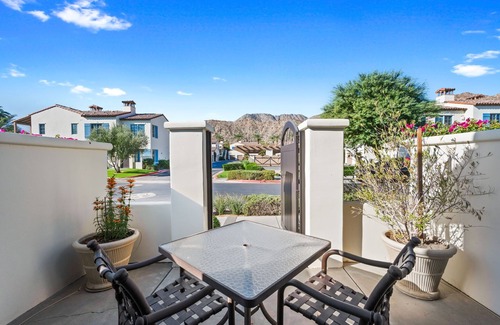 La Quinta Villa | Luxury Villa Palmera -12 Pools/11 Hot Tubs/Patio