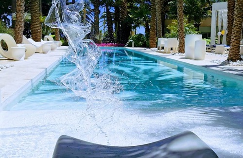Marinella di Selinunte Villa | Luxury Villa, Private Pool, large Garden, Wi-Fi