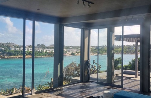 Willikies Villa | Luxury Villa (Private sea access, pool, spacious, modern) - Dian Bay