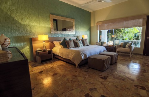 Las Brisas Villa | Luxury Villa Rental with The Best views in Las Brisas, Acapulco Mexico