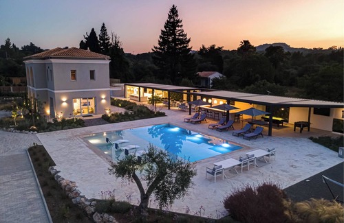 Old Town Villa | Luxury Villa Rika Corfu with 5 Bedrooms & Pool