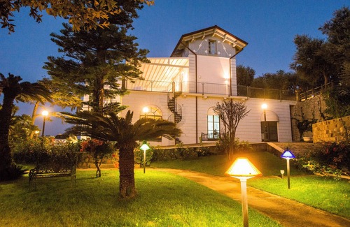 Massa Lubrense Villa | Luxury Villa Sarafina, Sorrento