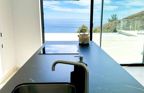 Salobrena Villa | Luxury villa sea views,heated pool and jacuzzi