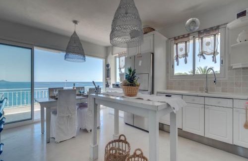 Les Issambres Villa | Luxury Villa with Jacuzzi in Les Issambres