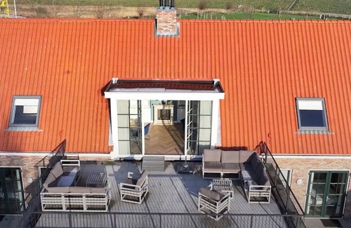 Colijnsplaat House | Luxury villa with a pool, sauna and near the sea