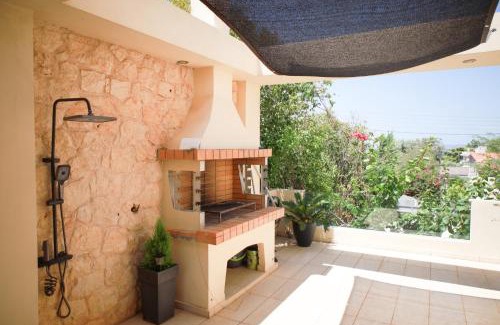 Saronikos Villa | Luxury Villa with Pool in Athens Riviera