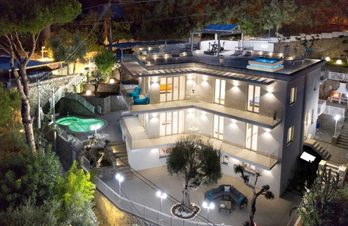 Marina del Cantone Villa | Luxury Villa With Pool and Sea View