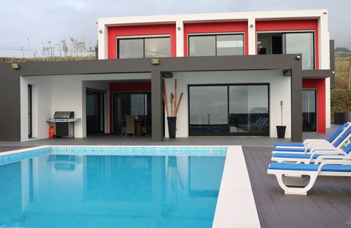Ponta Delgada Villa | Luxury Villa With Pool!