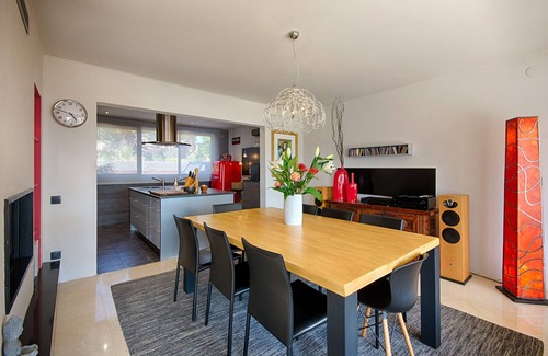 Roses Town Center Villa | Luxury Villa with Stunning Views – Ultimate Wow Factor Guaranteed!