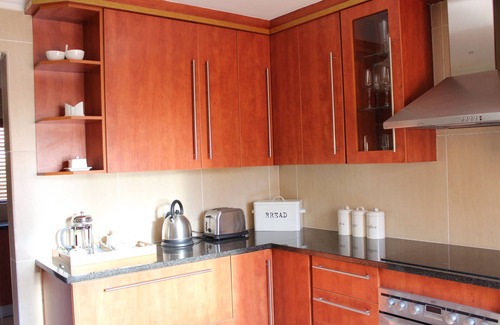 Greater Johannesburg Metropolitan Area Villa | Luxury Villas on a private security estate, sleeps 8 guests, generator back-up