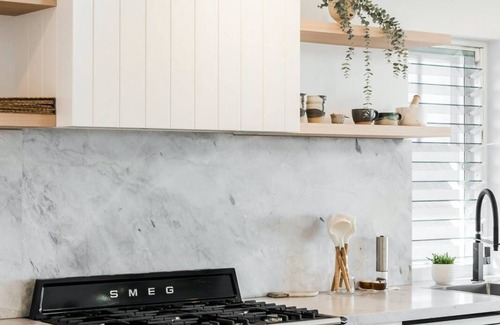 Bondi House | Luxury Villas Tamarama Surf View (Walk to Beach)