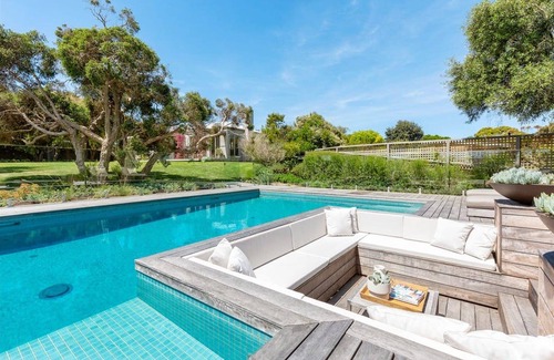Portsea House | Luxury Villas Victoria on Portsea (Solar Heated Pool)