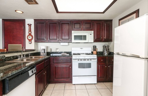 Seven Coves Condo | ⭐Luxury Waterfront Condo ⭐ Private Balcony over the Water w/Three Mile View! ⭐
