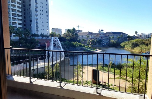 Century City Apartment | LUXURY WATERS EDGE APARTMENT, CENTURY CITY, C.T.
