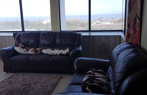 Durban Point Apartment | Luxury 3 Bed overlooking Ushaka Marine world