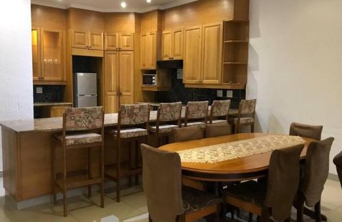 Shelly Beach Apartment | Luxury3 bedroom 6 sleeper penthouse apartment in Shellybeach