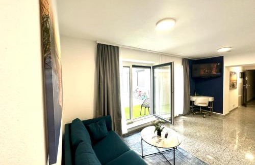 Ulm Apartment | Luxx Home Ulm-Jungingen, Modern, Küche, Parken