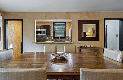 Taos Resort | LUXX LODGE Glamping and Taos RV Park