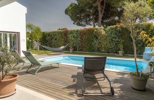 Aldeia do Meco Villa | LV Premier LA2 heated pool, AC, garden, sea view