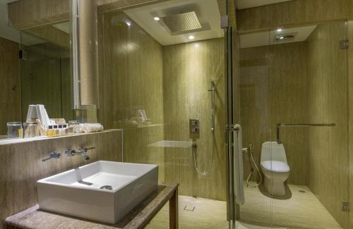 Berawa Resort | Lv8 Resort Hotel