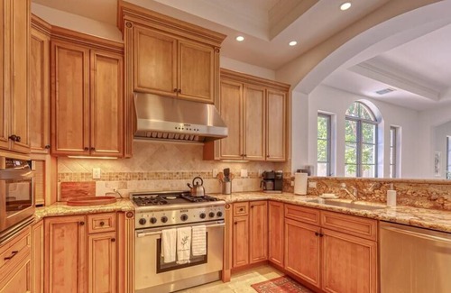 Downtown Fort Lauderdale House | LVS Villa Alba- Walk2LasOlas, HeatedPool, RoofTopTerrace