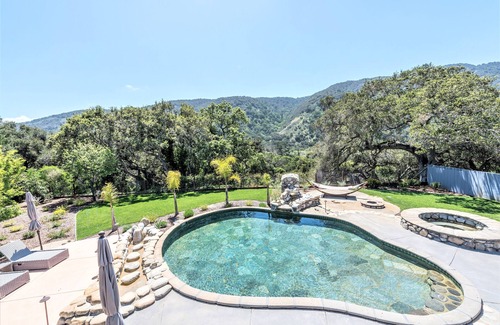 Carmel Valley Villa | LX3 Renaissance Carmel Valley villa Pool and Spa