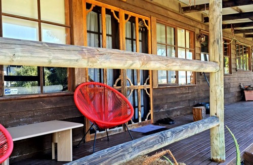 Ventnor House | Lyall Street Beach Cabin