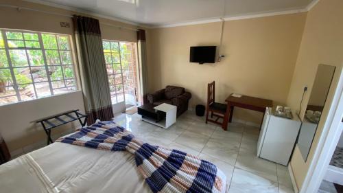 Bulawayo House | Lynns Guest House