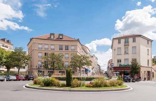 Richard Vitton - Chambovet Apartment | LYON 3, Quartier typique de LYON - 3 rooms 10 min from Part Dieu train station