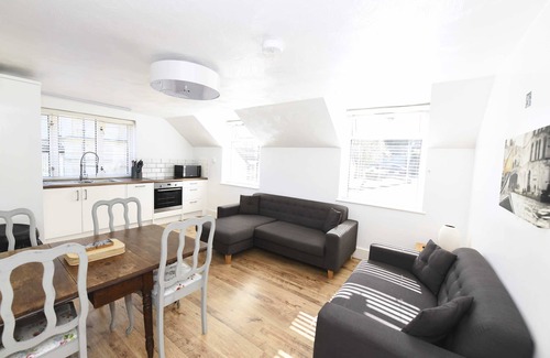 Shanklin Apartment | Lyon Court - The Garret (2 bedrooms with Heated Pool. Sleeps 6)