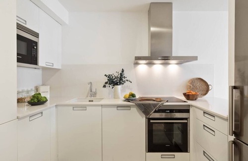 L'Antiga Esquerra de l'Eixample Apartment | Lys - 2 bedrooms and pool in Eixample Esquerra