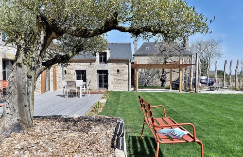 Lehon House | Lys'toire - Grand Jardin