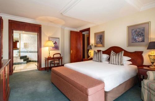 Windhoek Hotel | Mövenpick Hotel Windhoek