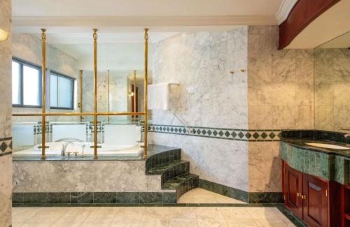 Windhoek Hotel | Mövenpick Hotel Windhoek