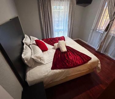 Eikenbosch House | M&D Guest House