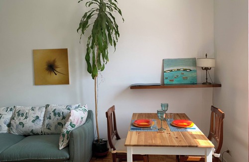 Centro Direzionale Apartment | M.Gioia 32 - One Bedroom Apartment, Sleeps 2